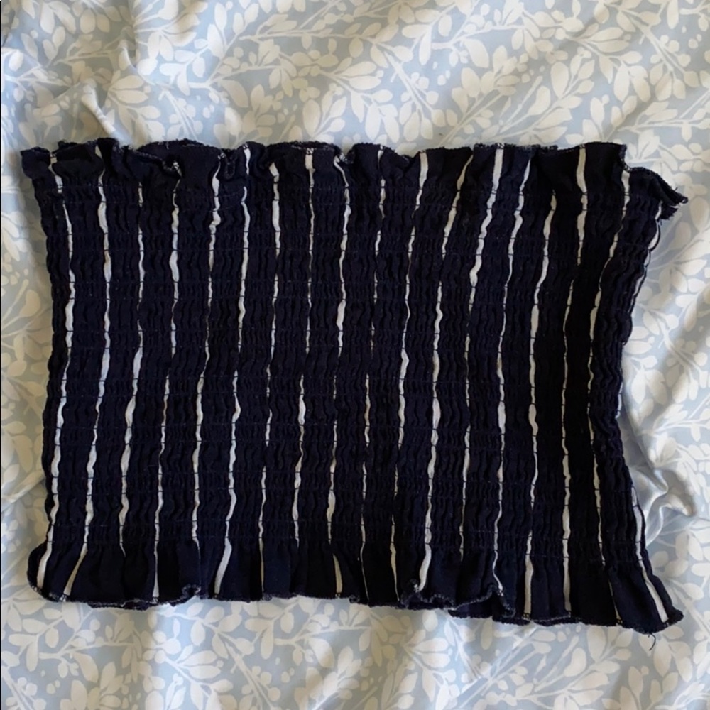 Cute white-striped navy tube crop top